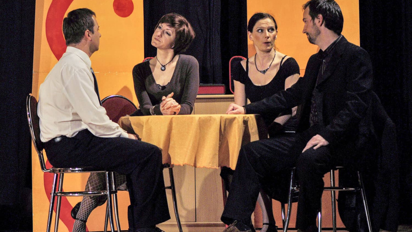 Kriza pri Novakovih – Škandal pri Barlettovih (Avery Hopwood)