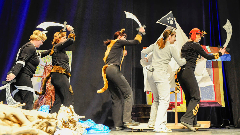 Mala muca piratka (Darry G. Glover)